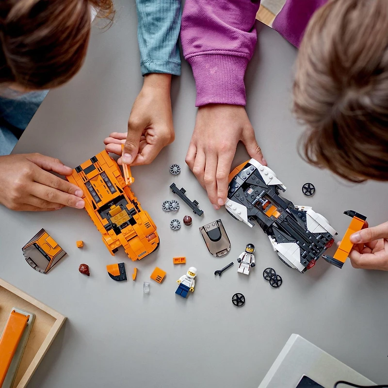 LEGO Speed Champions McLaren Solus GT et McLaren F1 LM 76918 Ensemble de construction (581 pièces) Comprend 581 pièces, 9+ ans