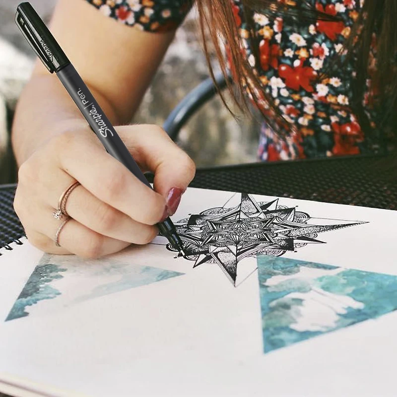 Sharpie Felt Tip Pens, Fine Point (0.4 mm), Black Ink, 4 Count