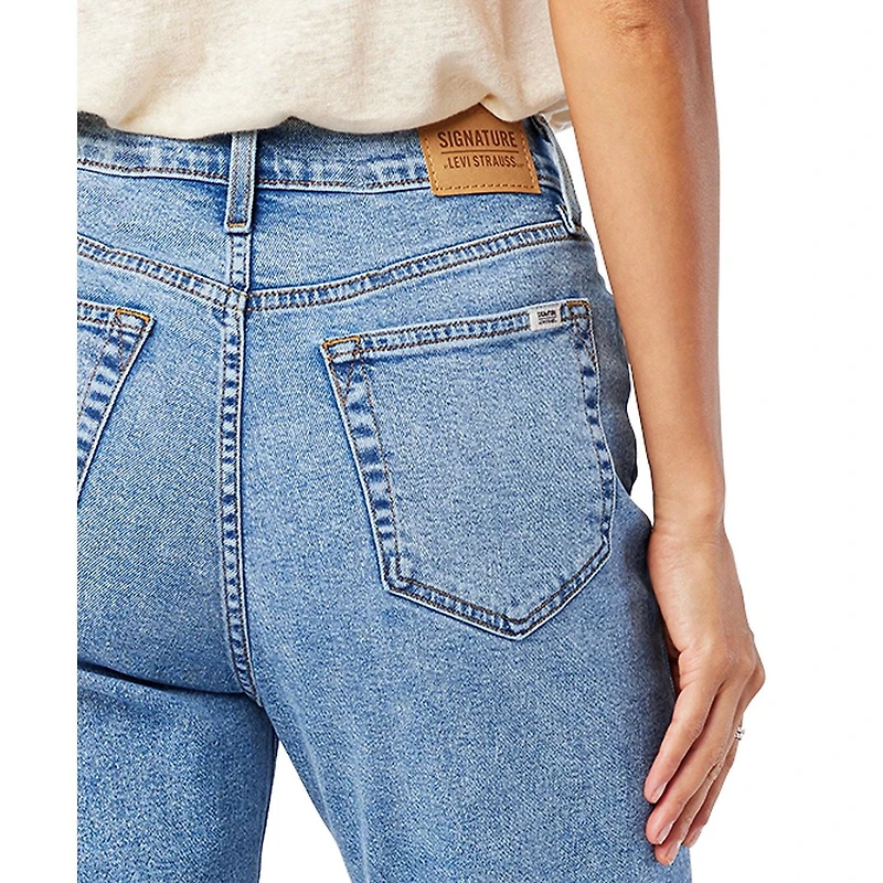 Levi Strauss Signature.MD Jean droit aisé d’époque pour femme