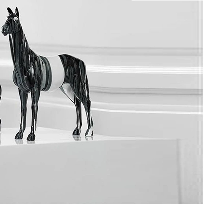 Art abstrait du cheval Colts B sculpture en résine Décoration d'intérieur Statue Meubles canadiens