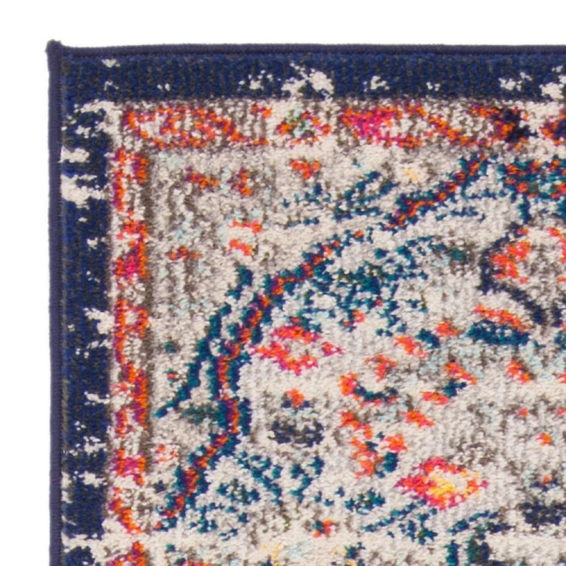 SAFAVIEH Madison Joandra Vintage Floral Area Rug