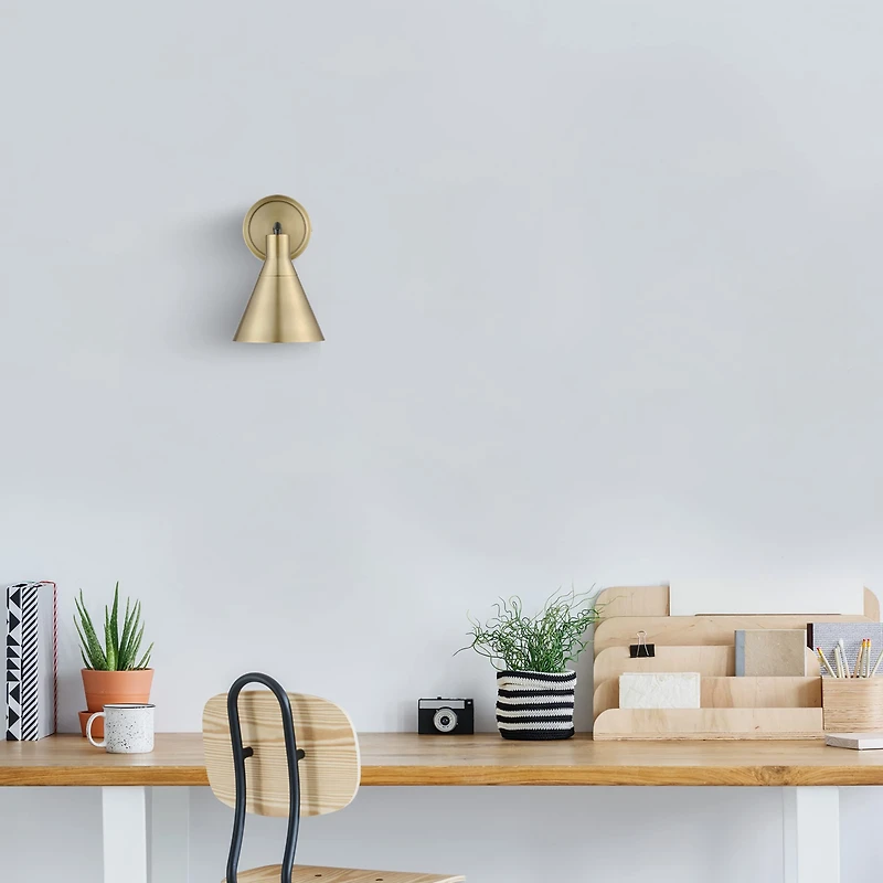 TRISTAN WALL SCONCE - FRENCH