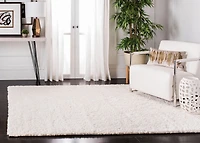 SAFAVIEH Fontana Jamie Solid Plush Shag Area Rug