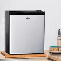 Réfrigérateur thermoélectrique pour camion à caloduc Koolatron de 1,7 pi³ (48 L)