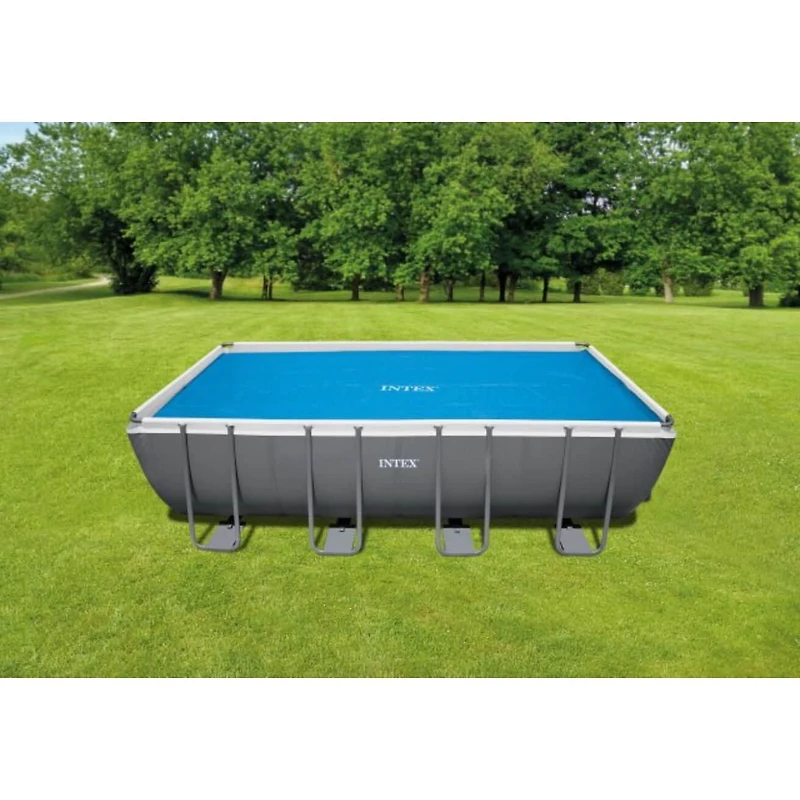 Couverture de piscine solaire Intex 18 pi x 9 pi, âge : adulte