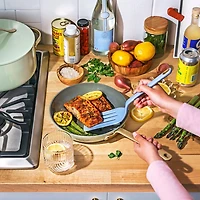 Beautiful 12in Fry Pan By Drew Barrymore, 12" Fry Pan