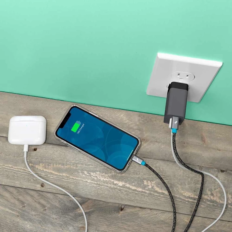 Wally Mini 20W Dual Port USB-C et USB Power Delivery Chargeur Mural Charbon
