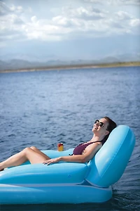 Hydro-Force™ Cool Days Lounge