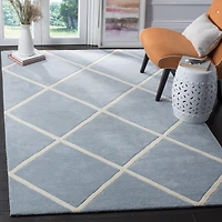 Safavieh Chatham Isaac Geometric Diamonds Area Rug