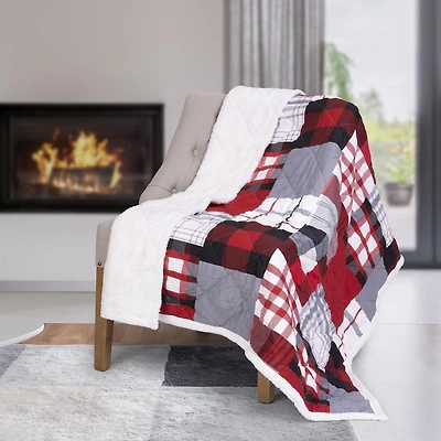 Safdie & Co. Couverture Jeté Surdimensionné Matelassé Ultra Doux avec Endos en Sherpa Courtepointe à Carreaux