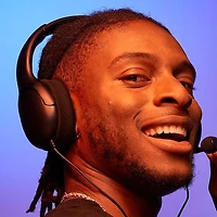 PDP Casque filaire AIRLITE: Void Black - PlayStation 5, & PlayStation 4