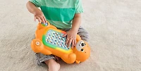 Loutre A à Z Linkimals de Fisher-Price, jouet interactif avec clavier pour bébé