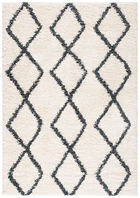 Safavieh Venus Nanda Geometric Shag Area Rug