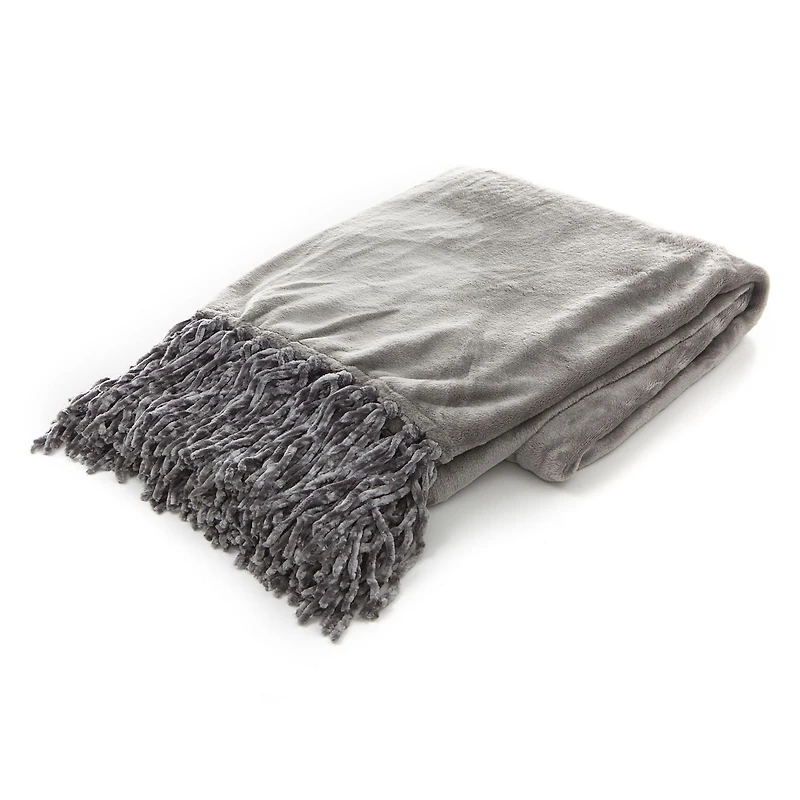 Gouchee Home Plush Throw