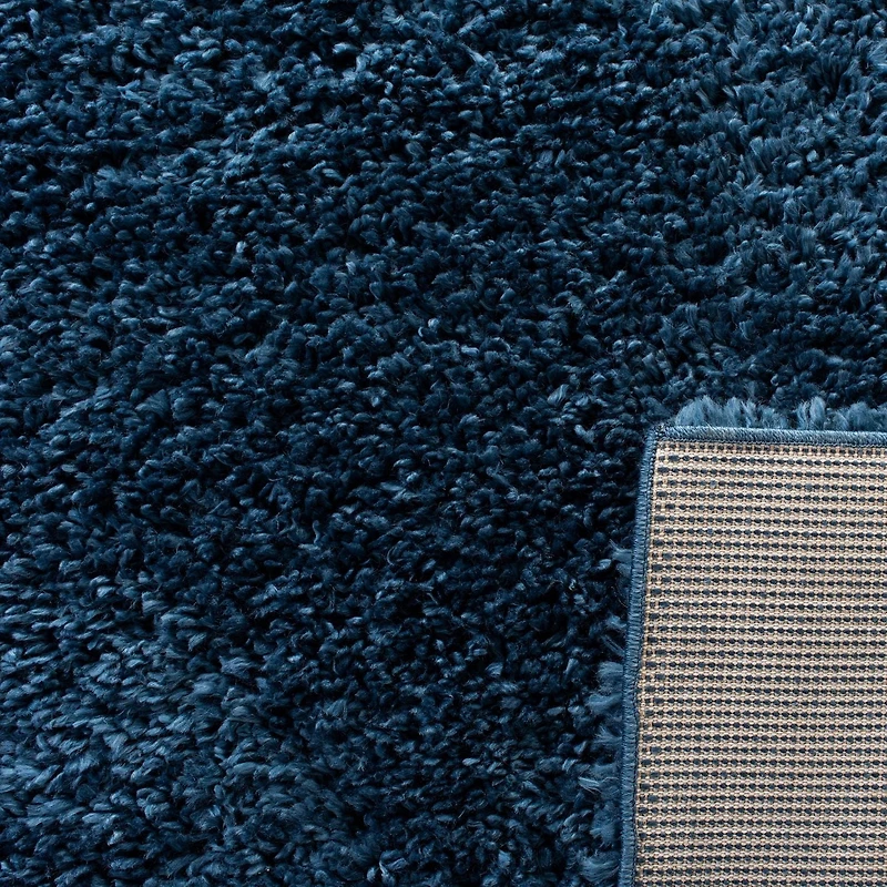 Safavieh August Sophia Solid Plush Shag Area Rug