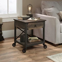 Sauder® Collection Steel River Bout de canapé, Finition Carbon Oak®, 423915