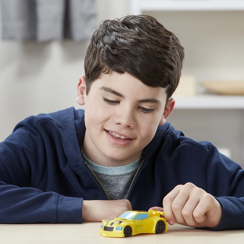 Transformers Cyberverse - Bumblebee de classe guerrier