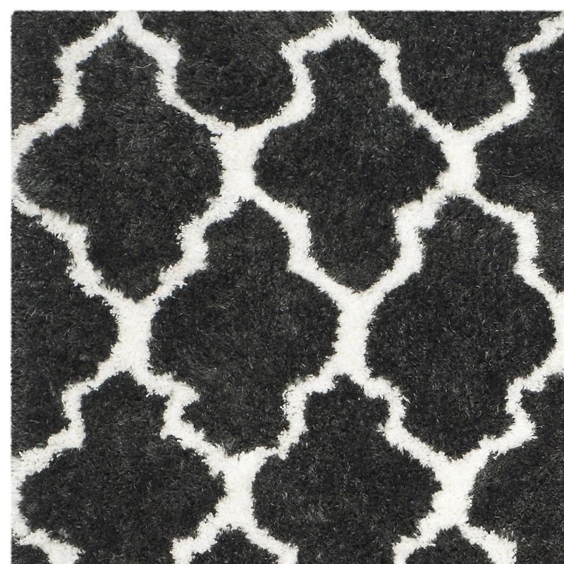 Safavieh Barcelona Anabelle Tapis Peluche Shag Géométrique
