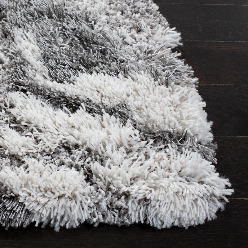 SAFAVIEH Horizon Konstantinos Abstract Shag Area Rug