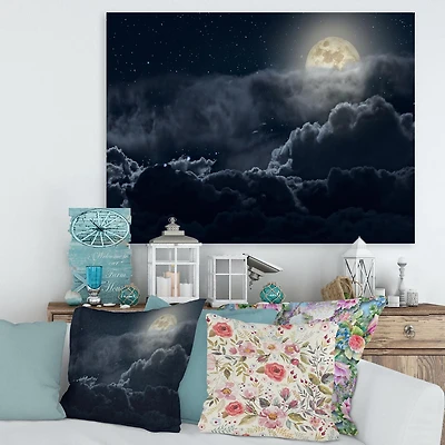 Designart Nuageux nuit de pleine lune Art mural sur toile