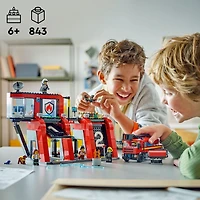 LEGO City Fire La caserne et le camion de pompiers 60414 Ensemble de construction (843 pièces) Comprend 843 pièces, 6+ ans