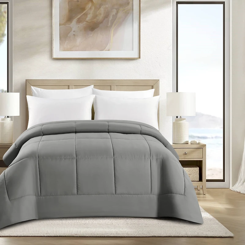 Swift Home Basic Down Alternative Comforter, All Season Hypoallergenic Cozy Comforter, Queen, Light Grey