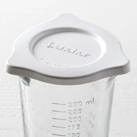 Anchor Hocking  8oz Triple Pour Measuring Cup with Lid, 8oz Triple Pour Measuring Cup with Lid