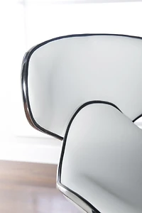 Seith Barstool, White