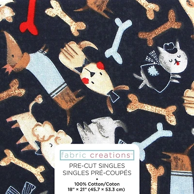 Tissu pré-coupé Fat Quarter de Fabric Creations marin avec des chiens joyeux et des os - 18" x 21" / 45cm x 53cm 18" x 21" / 45cm x 53cm