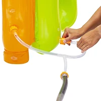Banzai Jr. – Aire de jeux d’eau gonflable géante pour enfants avec arrosage