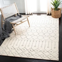 Safavieh Himalaya Darin Geometric Area Rug