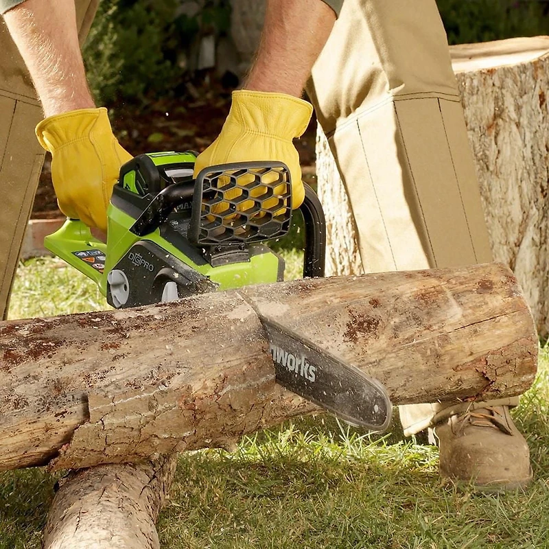 Greenworks 40V 16-inch Cordless Chainsaw, Battery and Charger Not Included 2000800