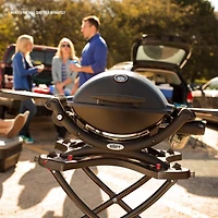 Gril au gaz propane portatif QMC 1200 de Weber - noir