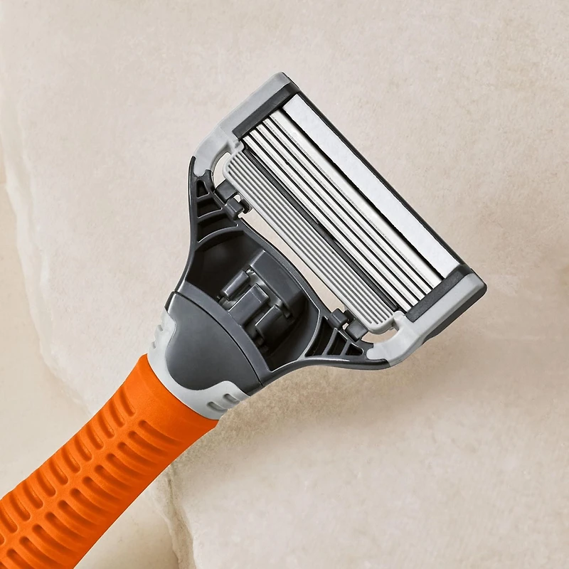 Ensemble économique de rasage pour hommes Harry’s comprenant 5 cartouches de lames de rechange, Braise 1 manche, 5 cartouches