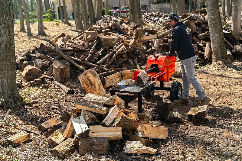 DK2 POWER 40-Ton 7 HP 208 cc Kinetic Log Splitter