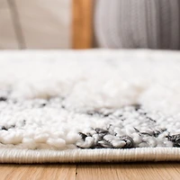 Safavieh Moroccan Tassel Shag Desmond Southwestern Area Rug