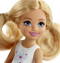 Poupée Chelsea Barbie et coffret de Voyage avec Chiot