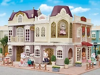 Calico Critters Boutique de Mo Maison de Poupée avec Figurine et Accessoires de Mode