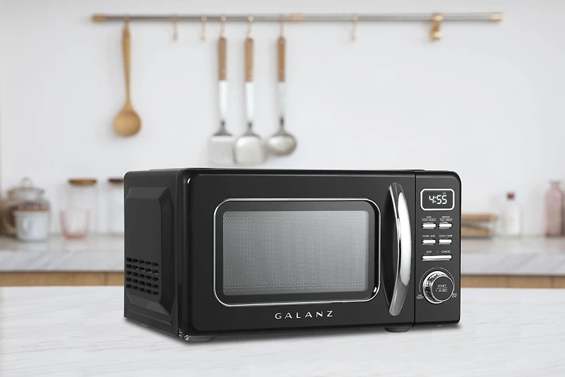 Galanz Retro Microwave Oven