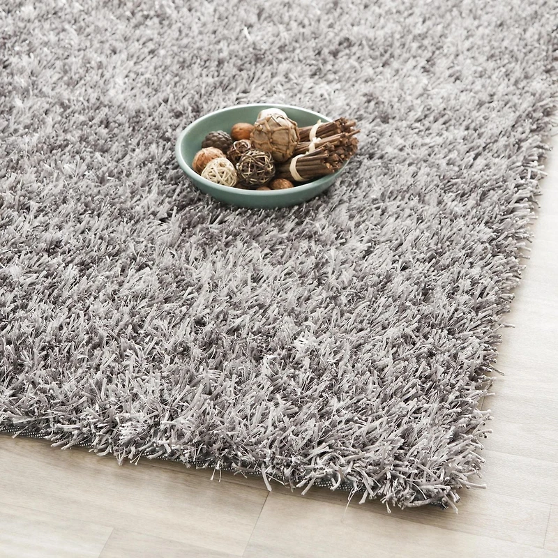 Safavieh New Orleans Darius Solid Shag Area Rug