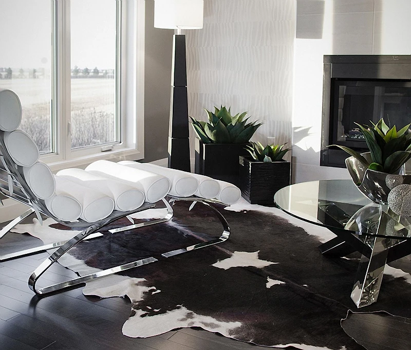 H-Natural Kobe Cowhide 5'X7' Rug