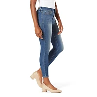 Levi Strauss Signature.™ Women's Modern Skinny Crop Jeans