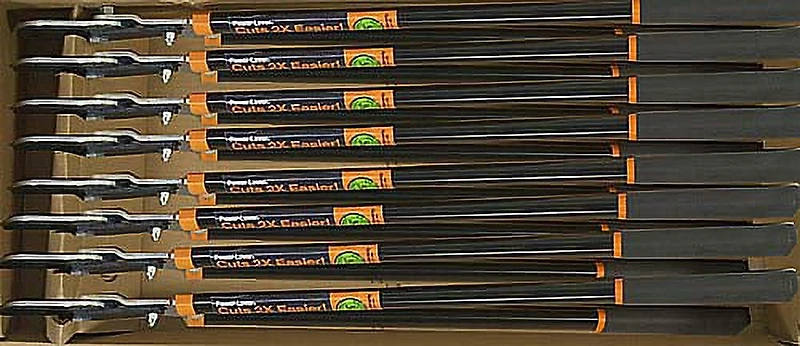 Fiskars 28" Power-Lever Bypass Lopper