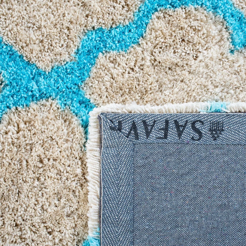 Safavieh Barcelona Anabelle Geometric Shag Area Rug