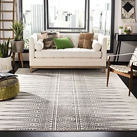 Safavieh Evoke Keisha Abstract Geometric Area Rug