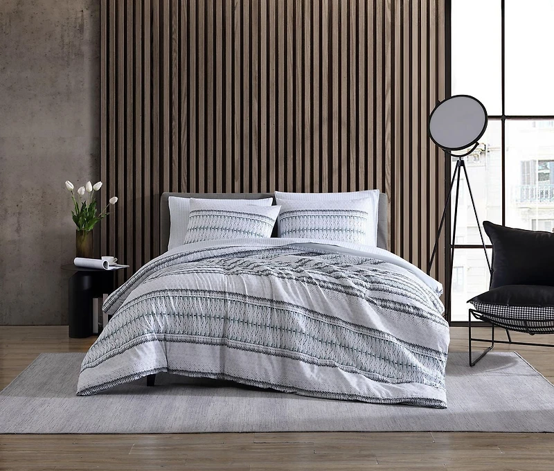 Nicole Miller Studio 3 piece Printed Bedding Set, Aiden Comforter Set