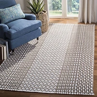 Safavieh Montauk Cara Geometric Area Rug