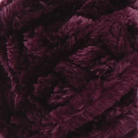Bernat® Fil Velvet Plus™, Polyester #6 Super Volumineux, 10,5 Oz/300 G, 78 Yards