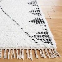 SAFAVIEH Casablanca Alayna Bohemian Area Rug