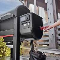 Searwood 600 24 Pellet Black